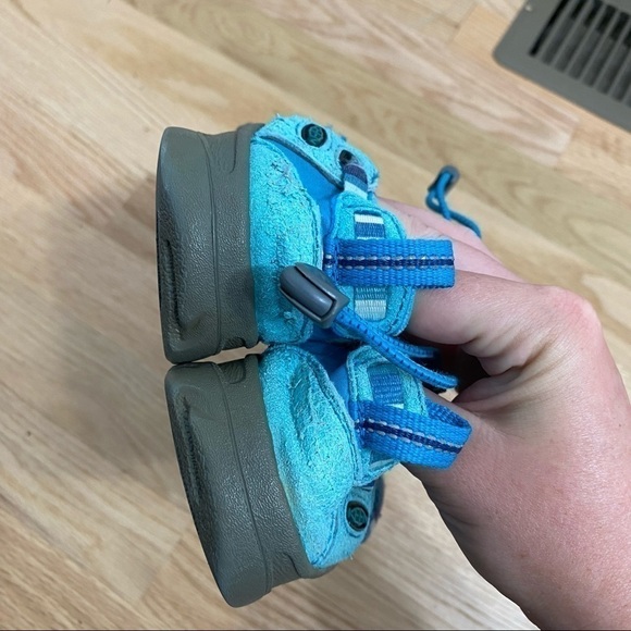 Keen Sandals Kids Blue Sz 1 Girls Washable - Picture 4 of 8